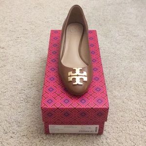 Size 6 Tory Burch pumps